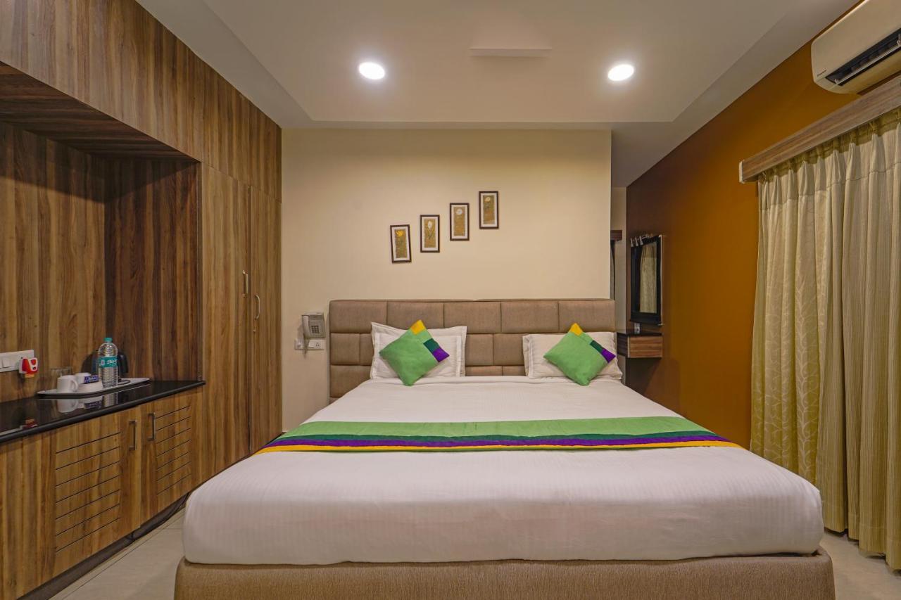 Hotel Treebo Elan Čennai Exteriér fotografie